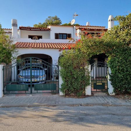 Casa Das Flores Αλμπουφέιρα Εξωτερικό φωτογραφία